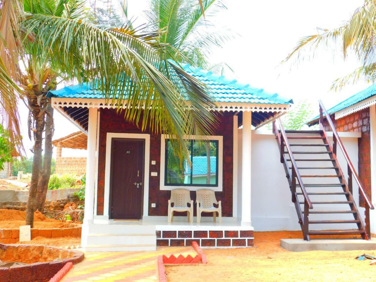 Coconut Tree Resort Gokarna Gokarna  Exterior foto